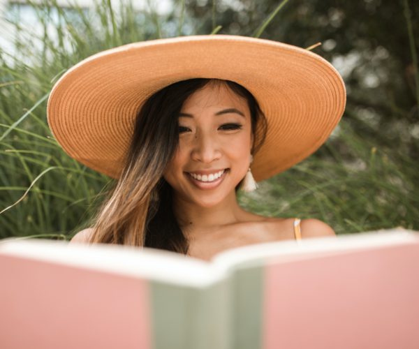 10 Amazing Entertaining Summer Reads for You