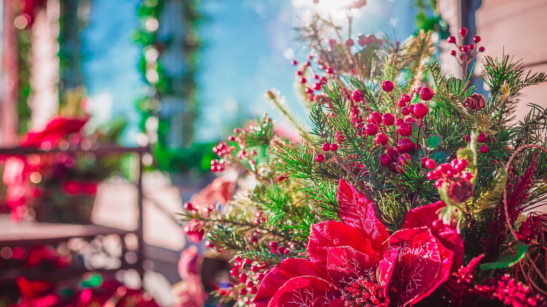 Beautiful Outdoor Holiday Decorations to Glam Up Your Home