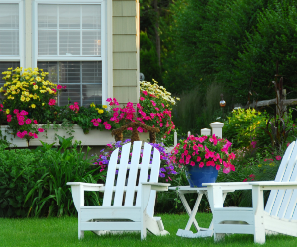 Lawn Decor Tips: Best Placement for Effect and Maximum Charm