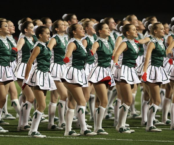 What are the All-Time Top 10 Varsity Cheerleading Songs?