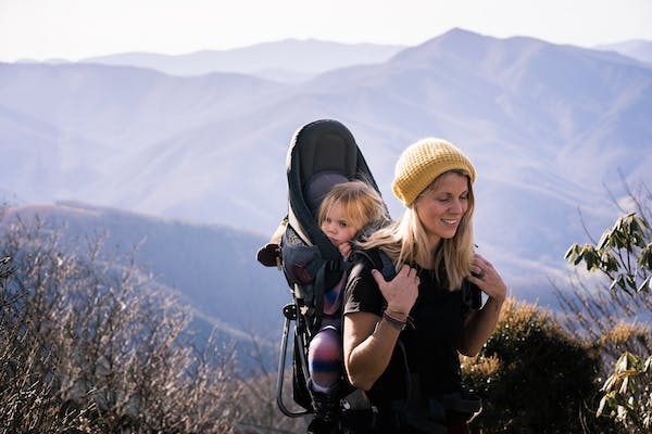 hiking family holiday activities